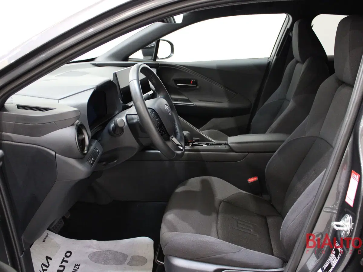 Toyota Toyota C-HR usata a Firenze (6)