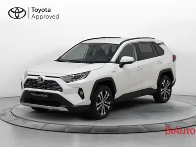 Toyota Rav4 vvt-ie h Lounge awd-i 222cv e-cvt del 2020 usata a Sesto Fiorentino