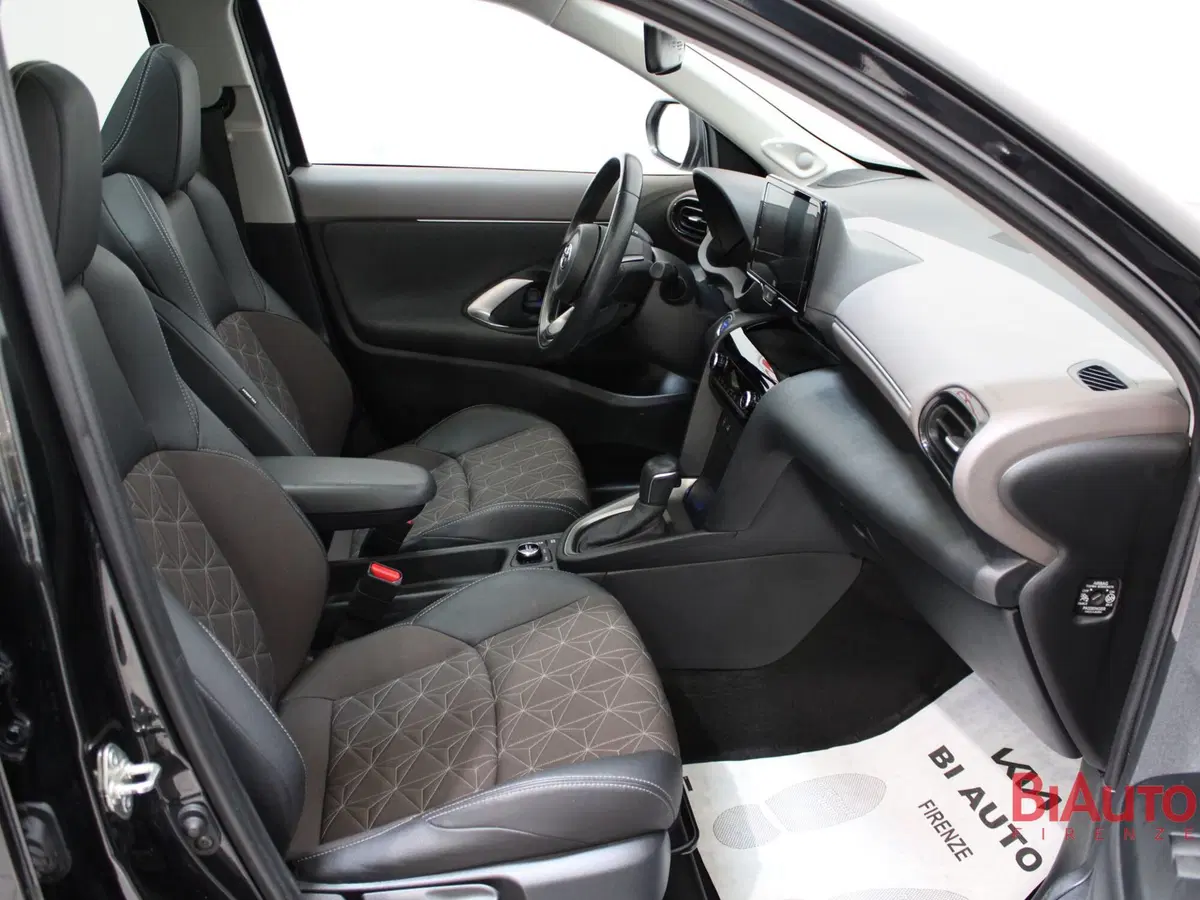 Toyota Yaris Cross usata a Firenze (7)