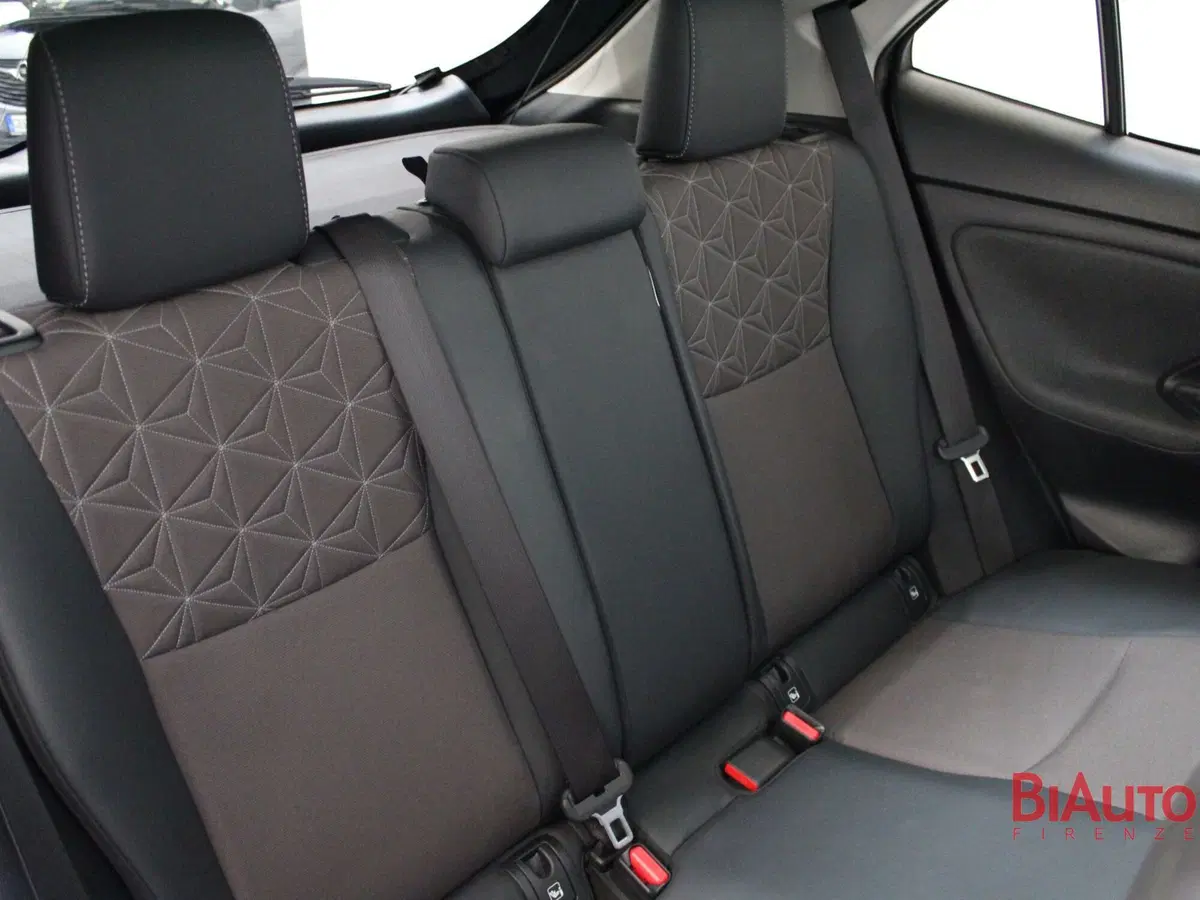 Toyota Yaris Cross usata a Firenze (8)