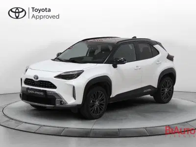 Toyota Yaris Cross 1.5 Hybrid 5p. E-CVT AWD-i Adventure del 2023 usata a Sesto Fiorentino