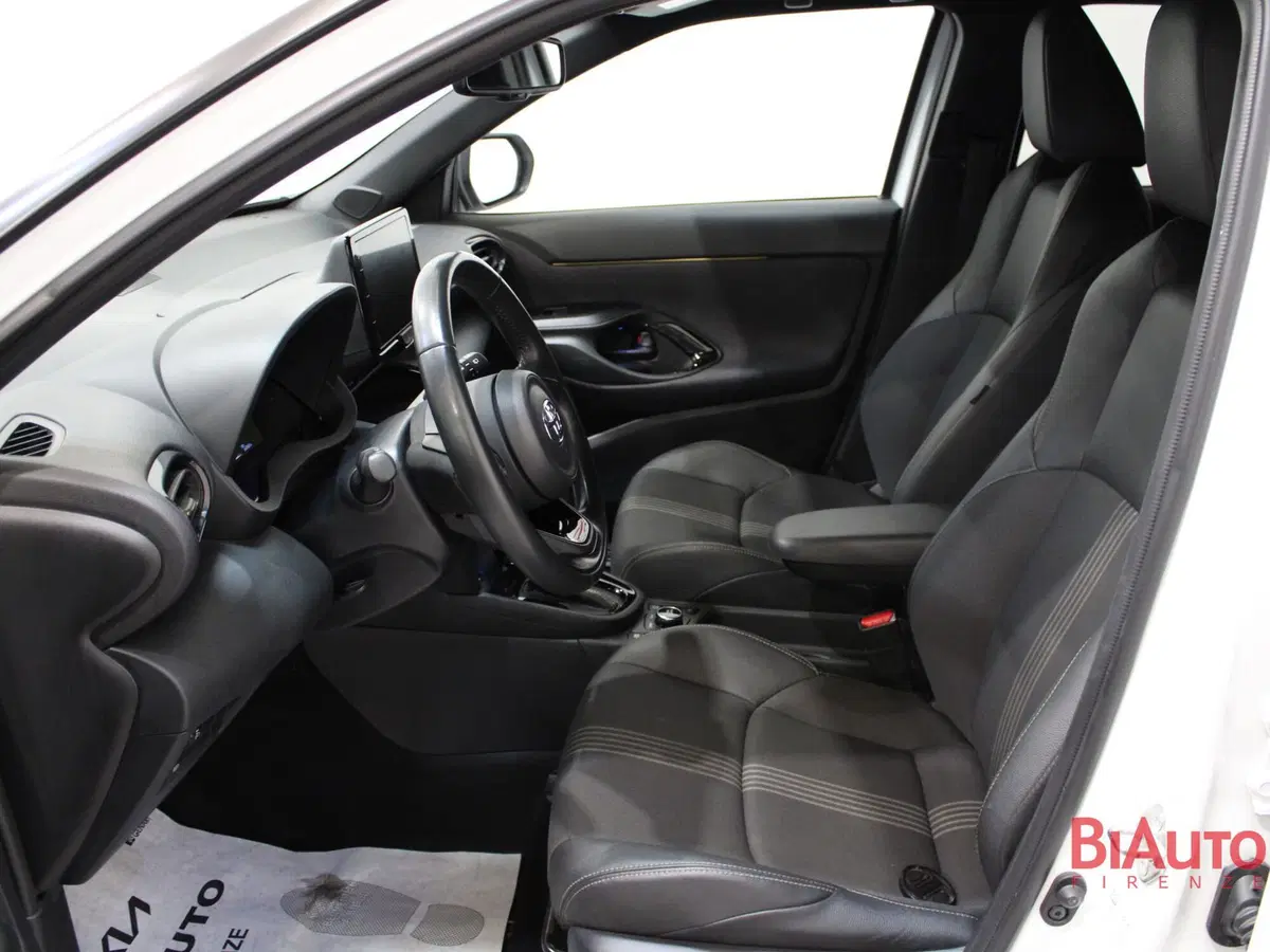 Toyota Yaris Cross usata a Firenze (6)