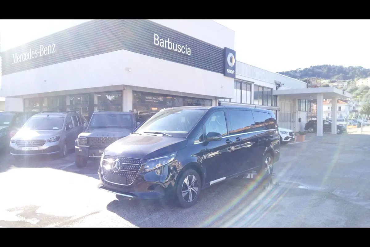Mercedes-Benz Classe V nuova a Pescara