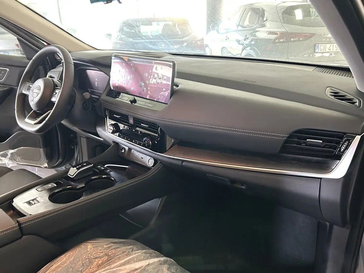 Nissan X-Trail nuova a Ferrara (12)