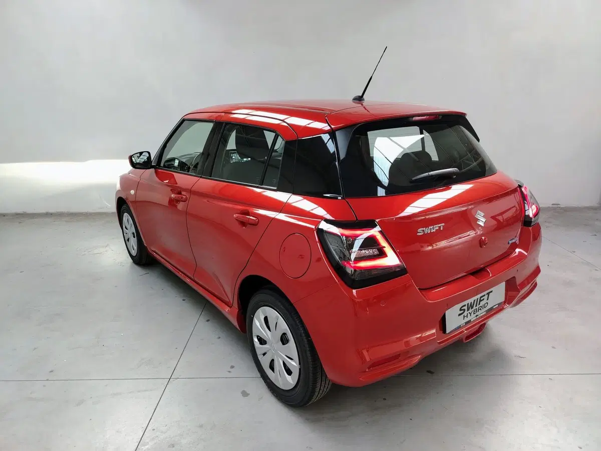 Suzuki Swift nuova a Rovigo (15)