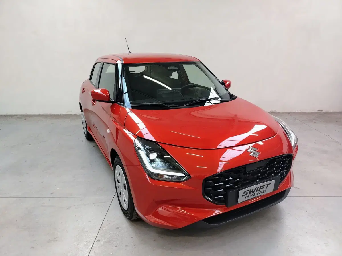 Suzuki Swift nuova a Rovigo (2)