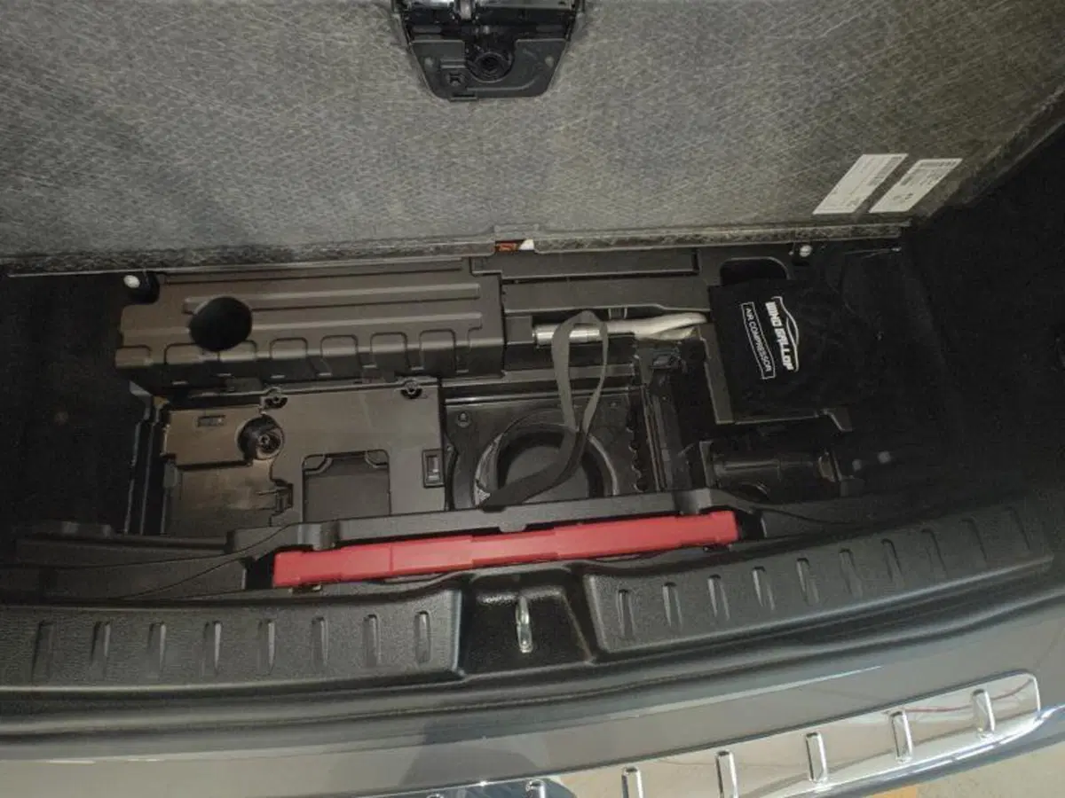 Mercedes-Benz GLA SUV usata a Genova (19)