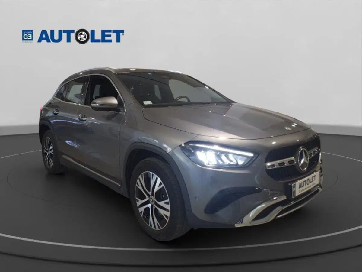 Mercedes-Benz GLA SUV usata a Genova (3)