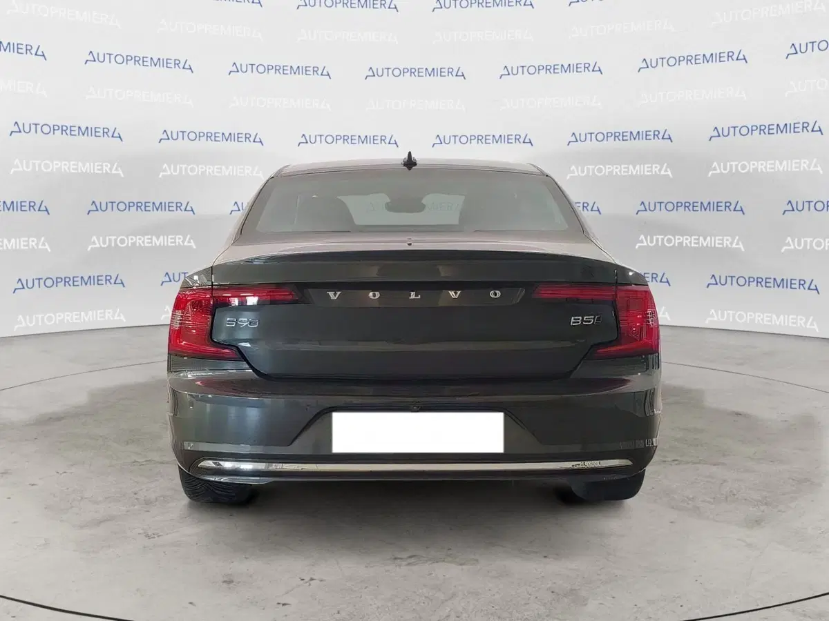 Volvo S90 usata a Como (4)