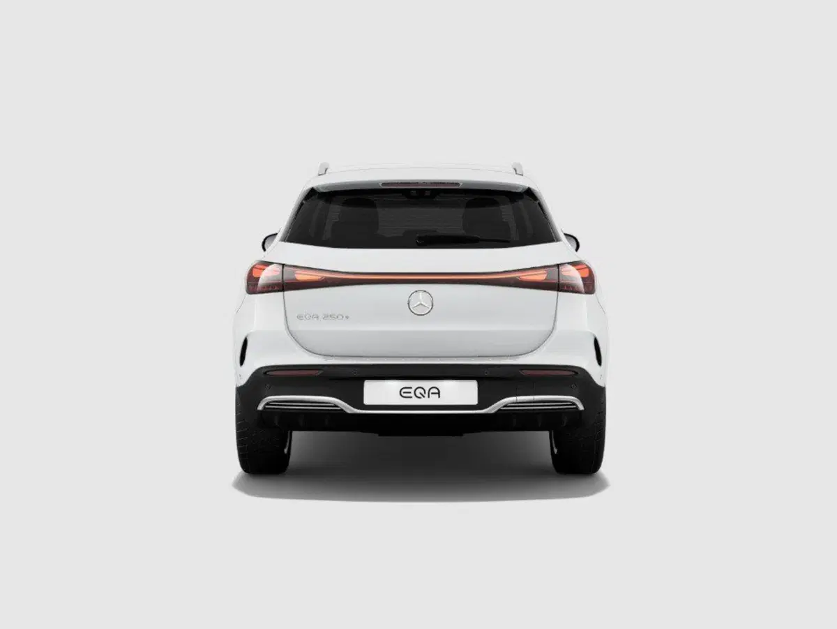 Mercedes-Benz EQA nuova a Ancona (4)