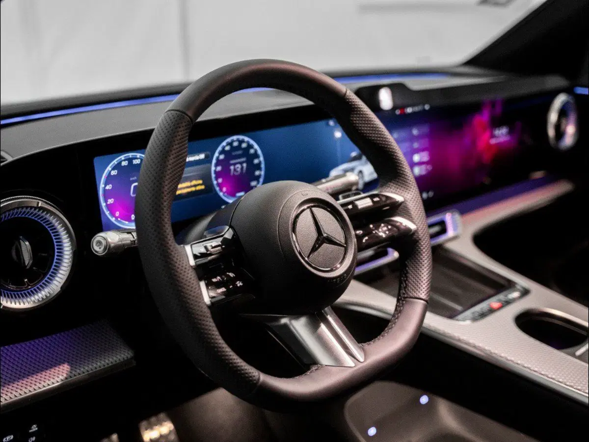 Mercedes-Benz GLC nuova a Ancona (13)