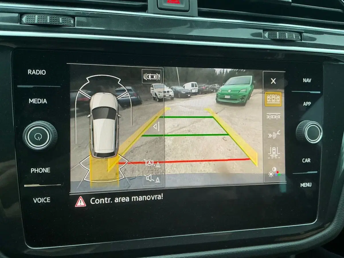 Volkswagen Tiguan usata a Como (15)