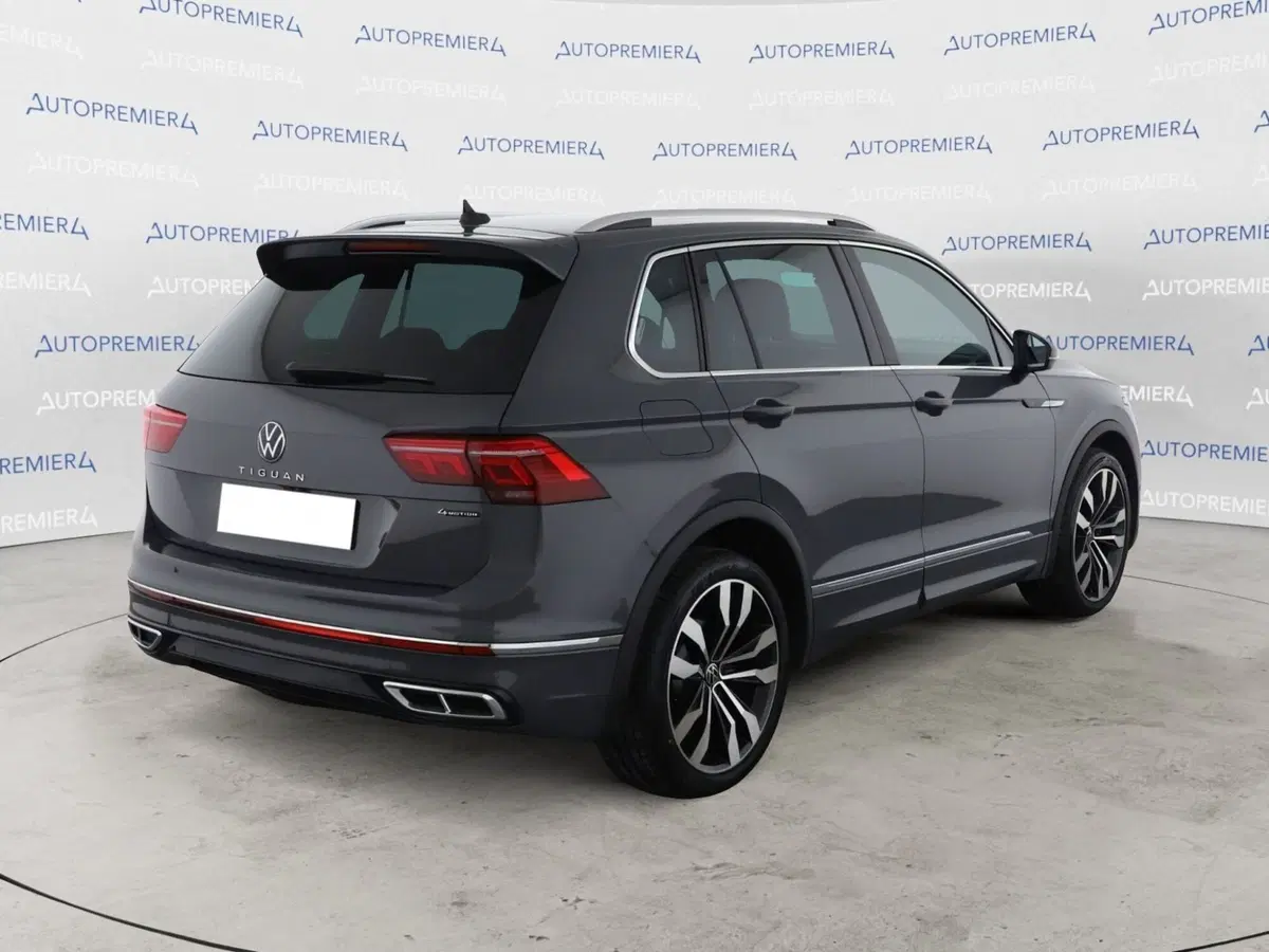 Volkswagen Tiguan usata a Como (7)
