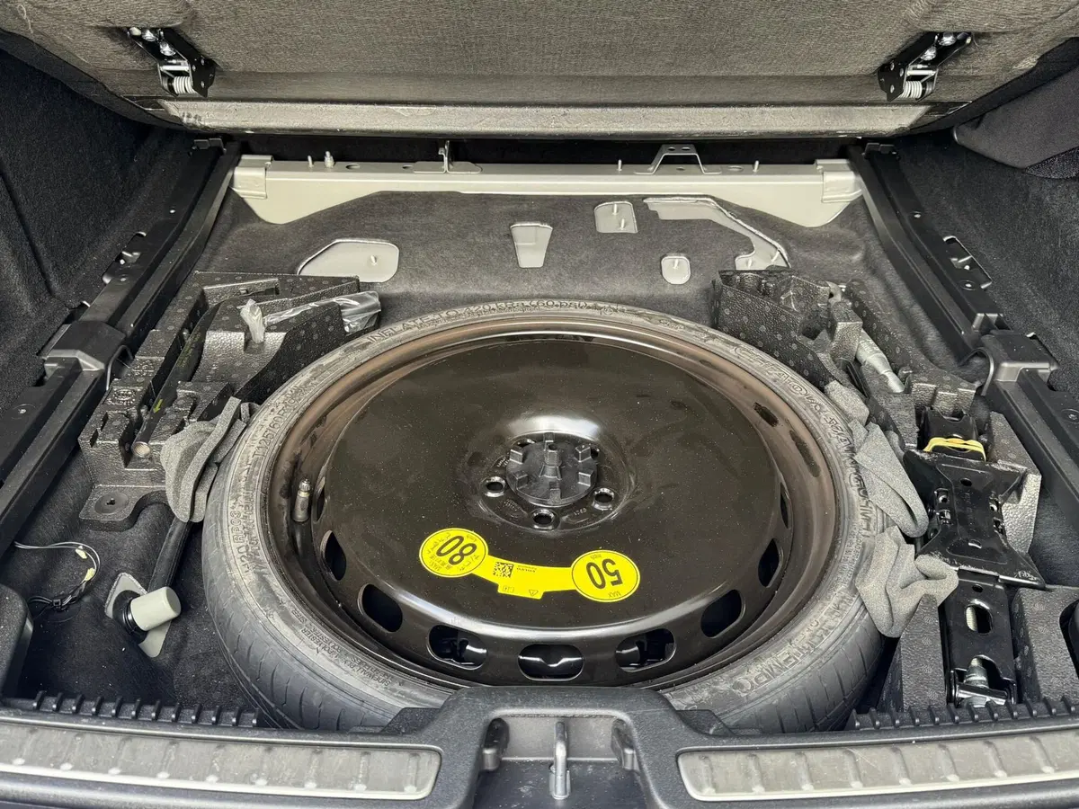 Volvo V60 Cross Country usata a Como (19)