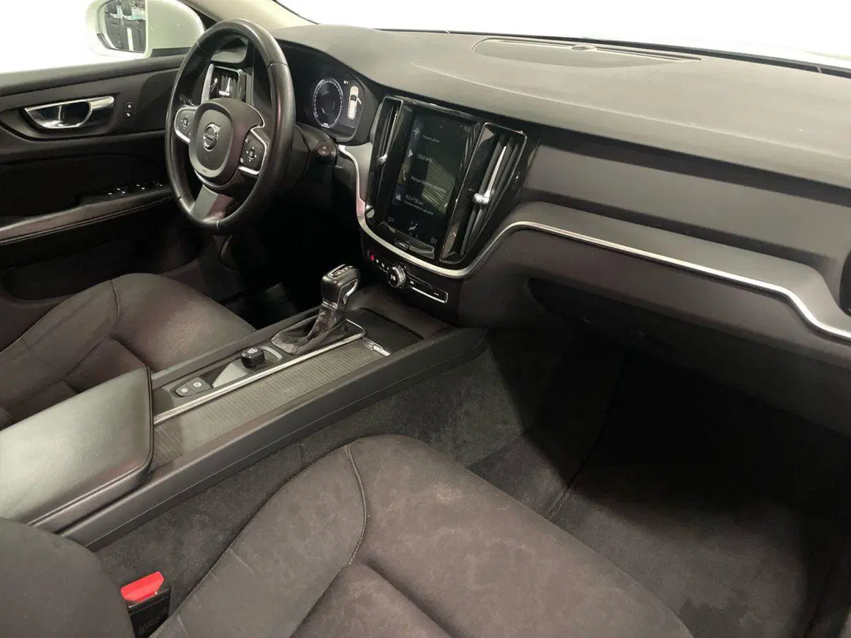Volvo V60 usata a Ancona (12)