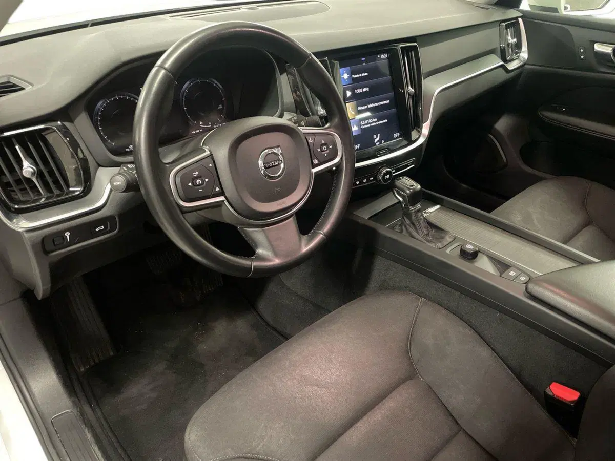Volvo V60 usata a Ancona (16)