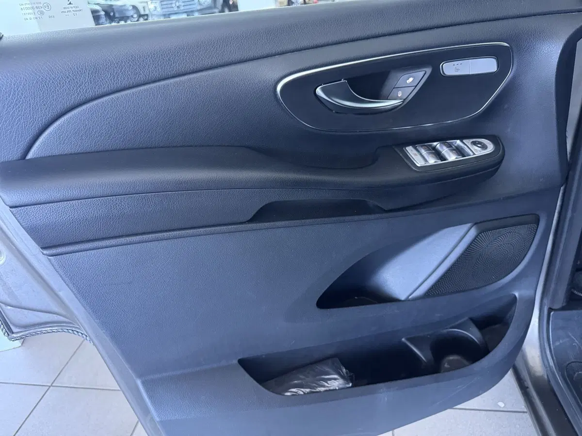 Mercedes-Benz Classe V usata a Messina (6)