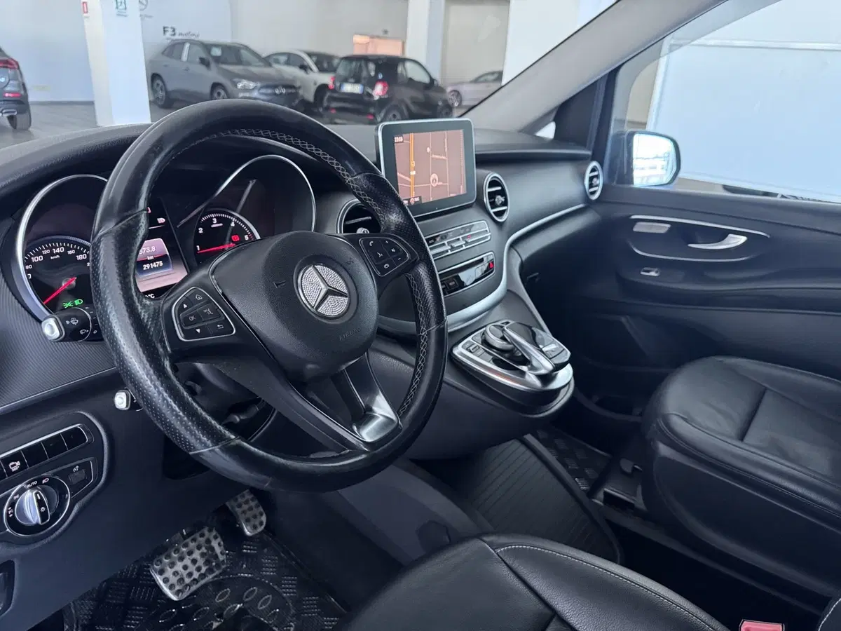 Mercedes-Benz Classe V usata a Messina (7)