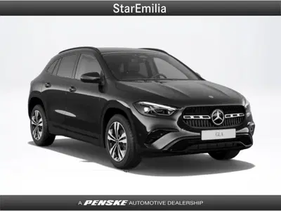 Mercedes-Benz GLA SUV 200 d Progressive Extra auto nuova a Casalecchio di Reno