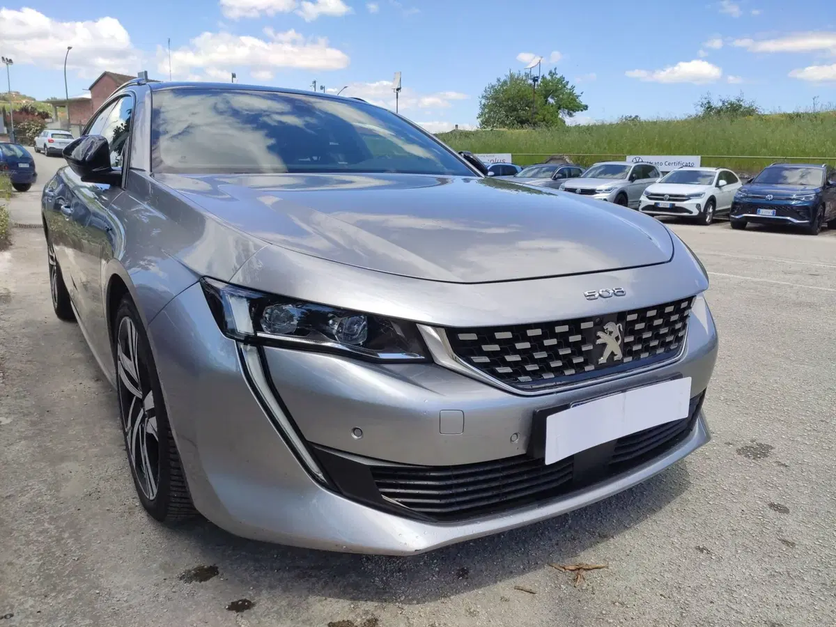 Peugeot 508 SW usata a Benevento