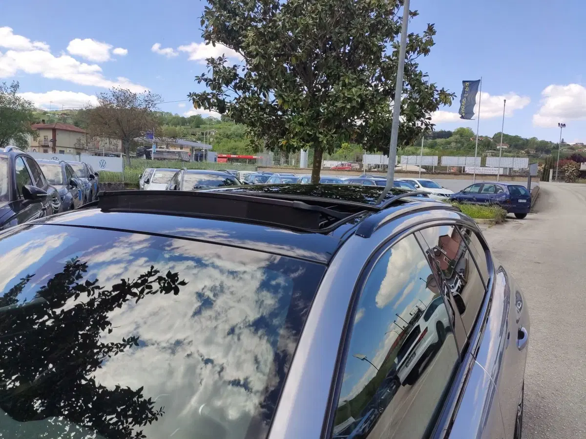 Peugeot 508 SW usata a Benevento (12)