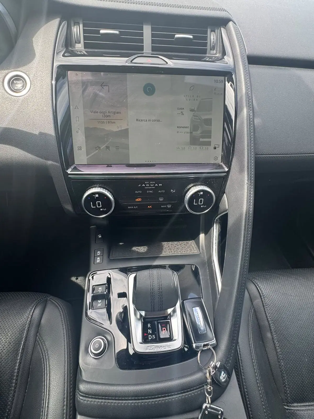 Jaguar E-Pace usata a Avellino (10)