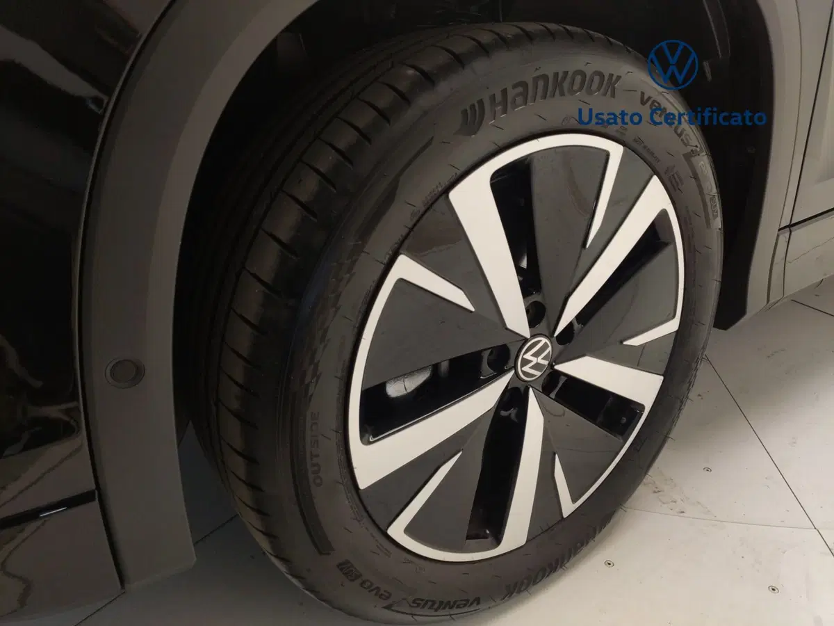 Volkswagen Tayron usata a Avellino (11)