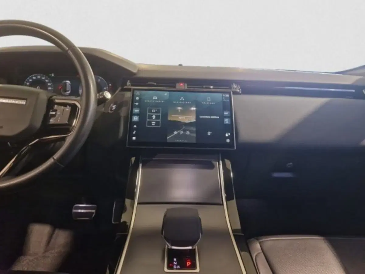 Land Rover Range Rover Velar usata a Livorno (14)