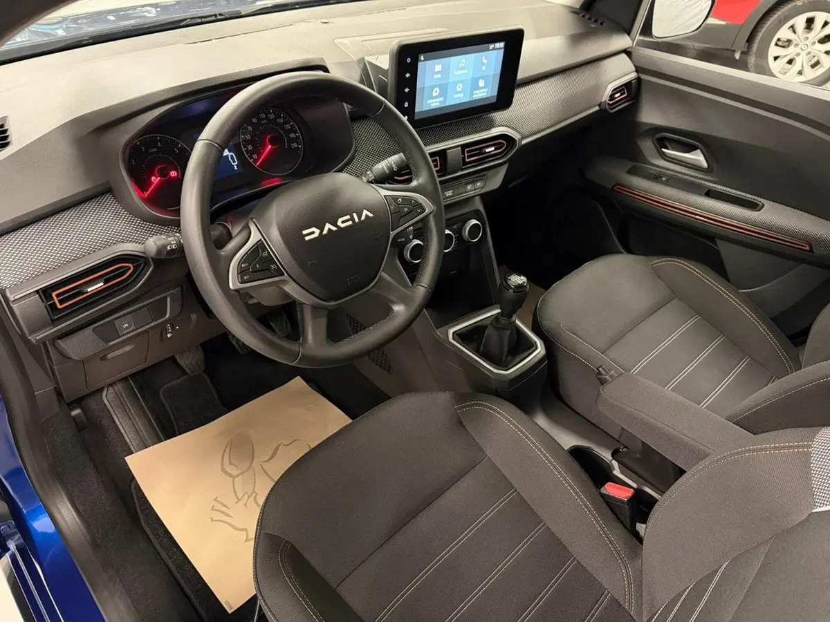 Dacia Sandero usata a Brescia (13)