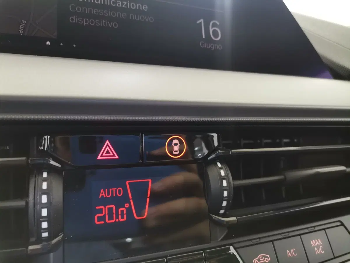 BMW Serie 1 usata a Salerno (20)