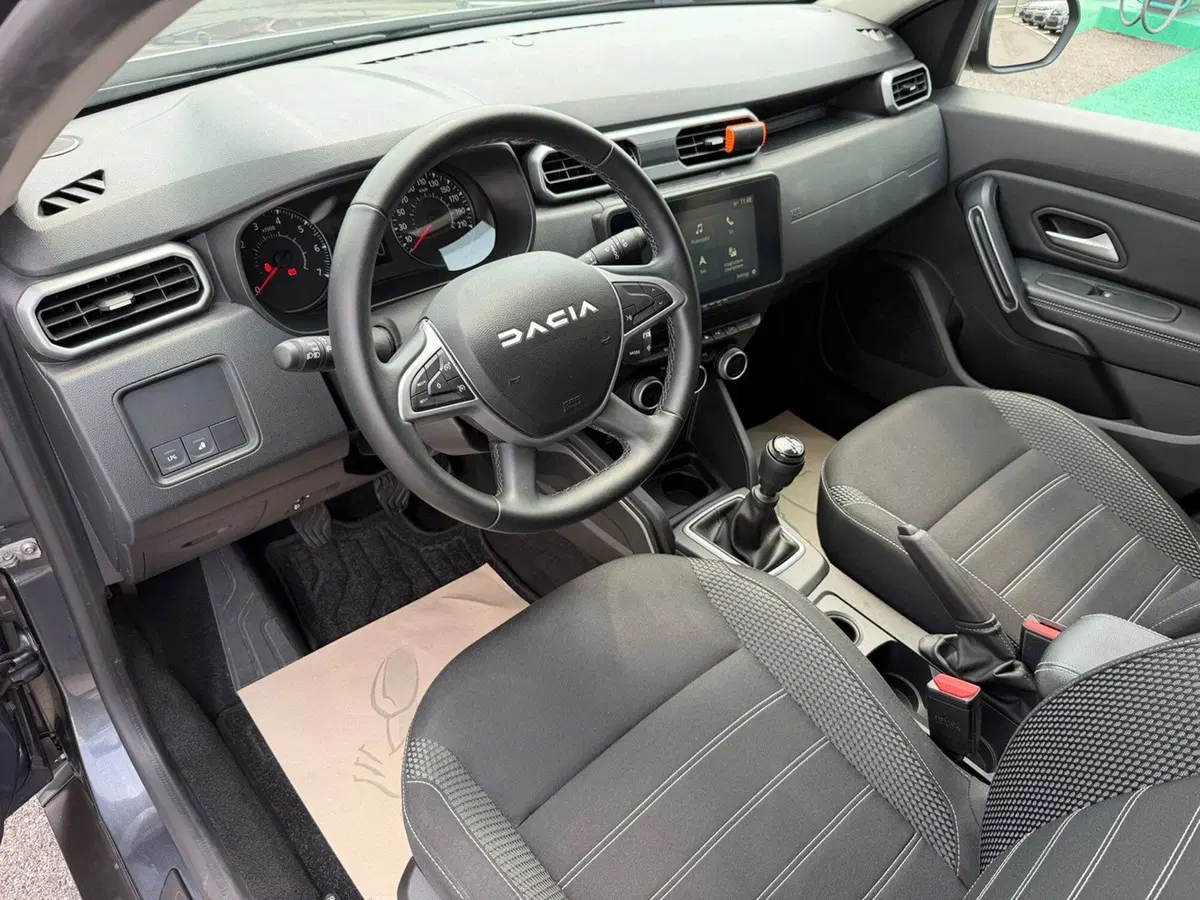 Dacia Duster usata a Brescia (11)