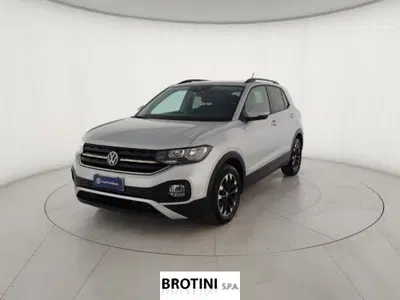 Volkswagen T-Cross 1.0 TSI Style BMT del 2023 usata a Massa