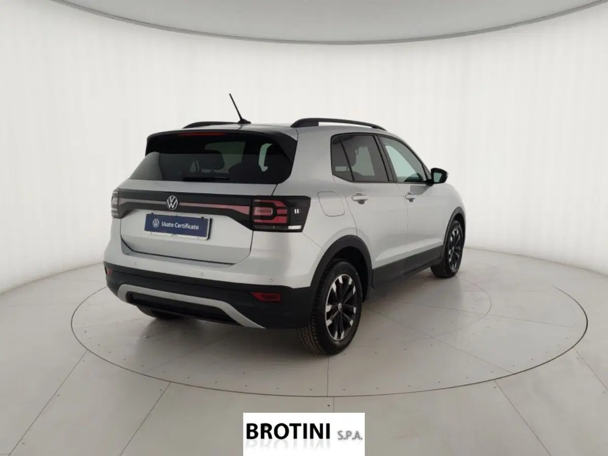 Volkswagen T-Cross usata a Massa-Carrara (3)