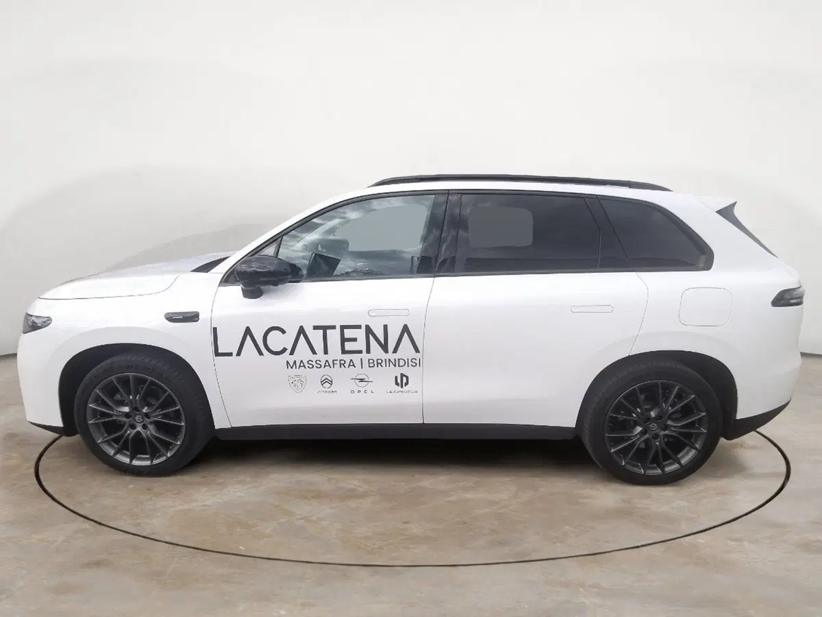 Leapmotor C10 usata a Brindisi (2)