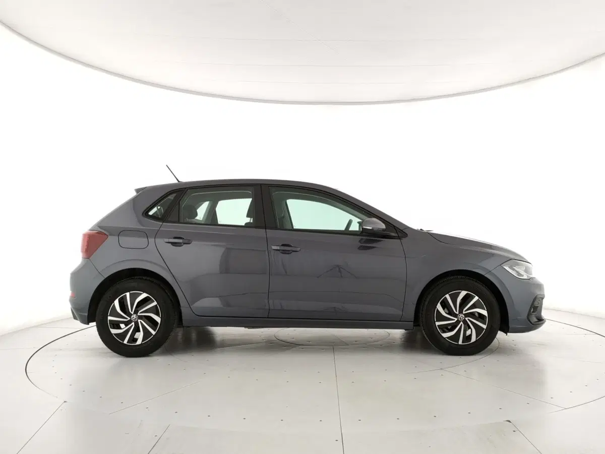 Volkswagen Polo usata a Napoli (3)