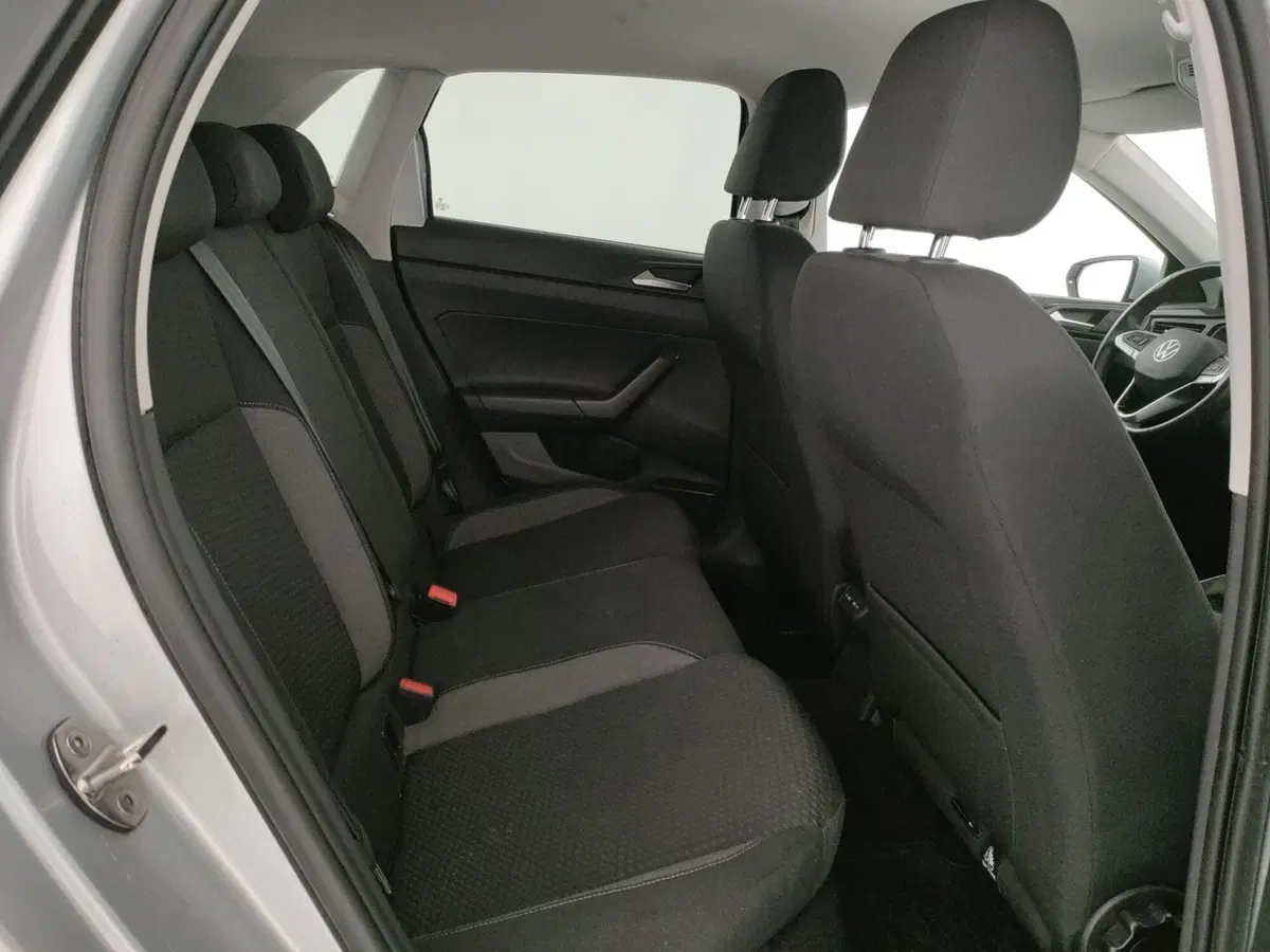 Volkswagen Polo usata a Napoli (8)