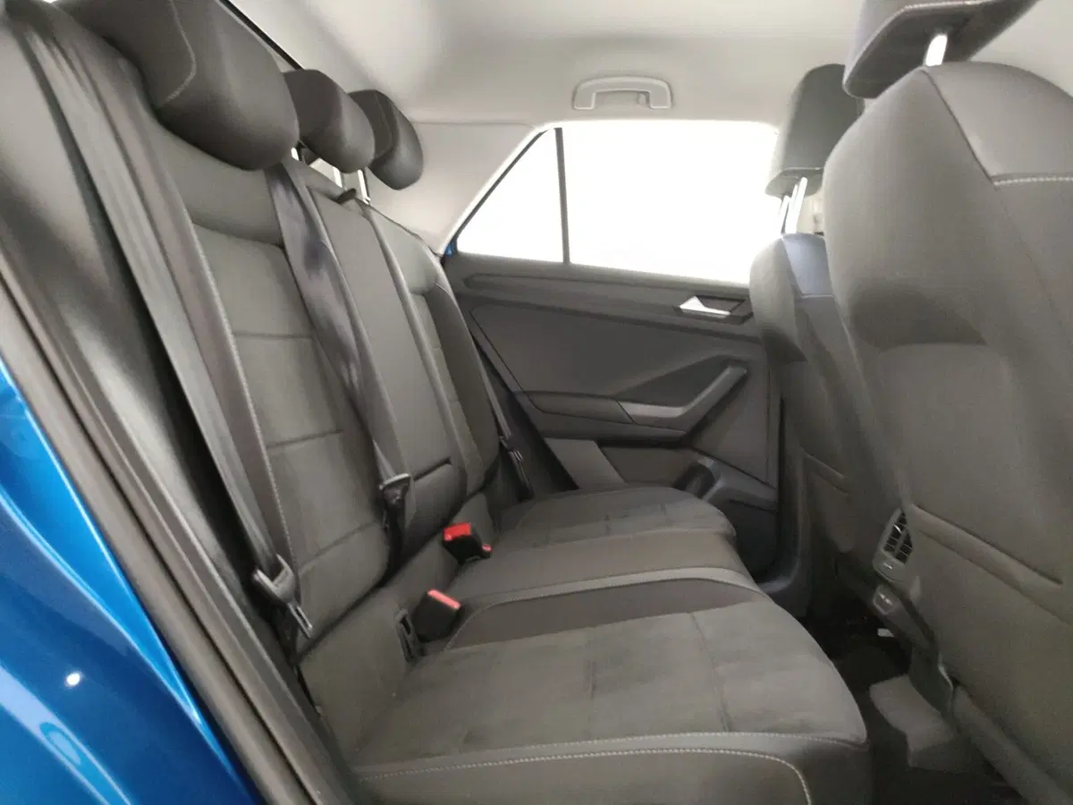 Volkswagen T-Roc usata a Napoli (10)
