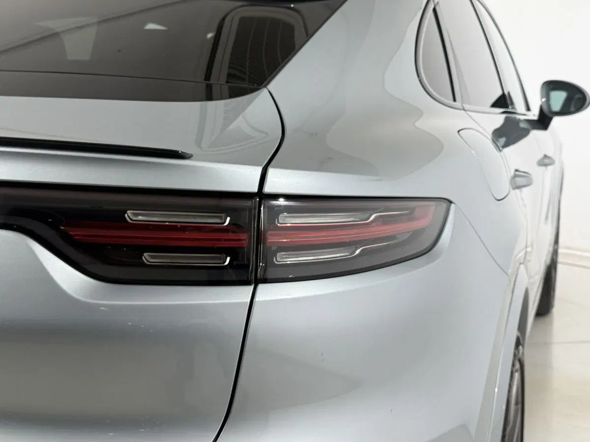 Porsche Cayenne usata a Perugia (10)