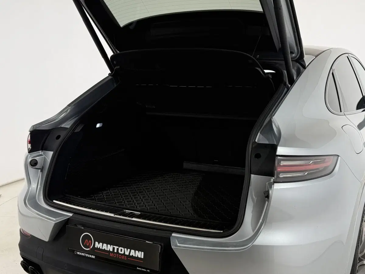 Porsche Cayenne usata a Perugia (18)