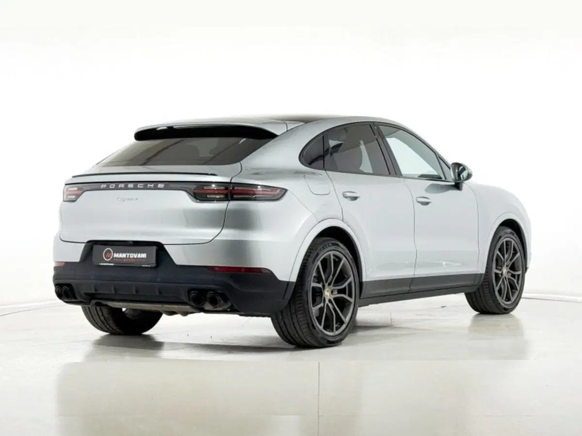 Porsche Cayenne usata a Perugia (5)