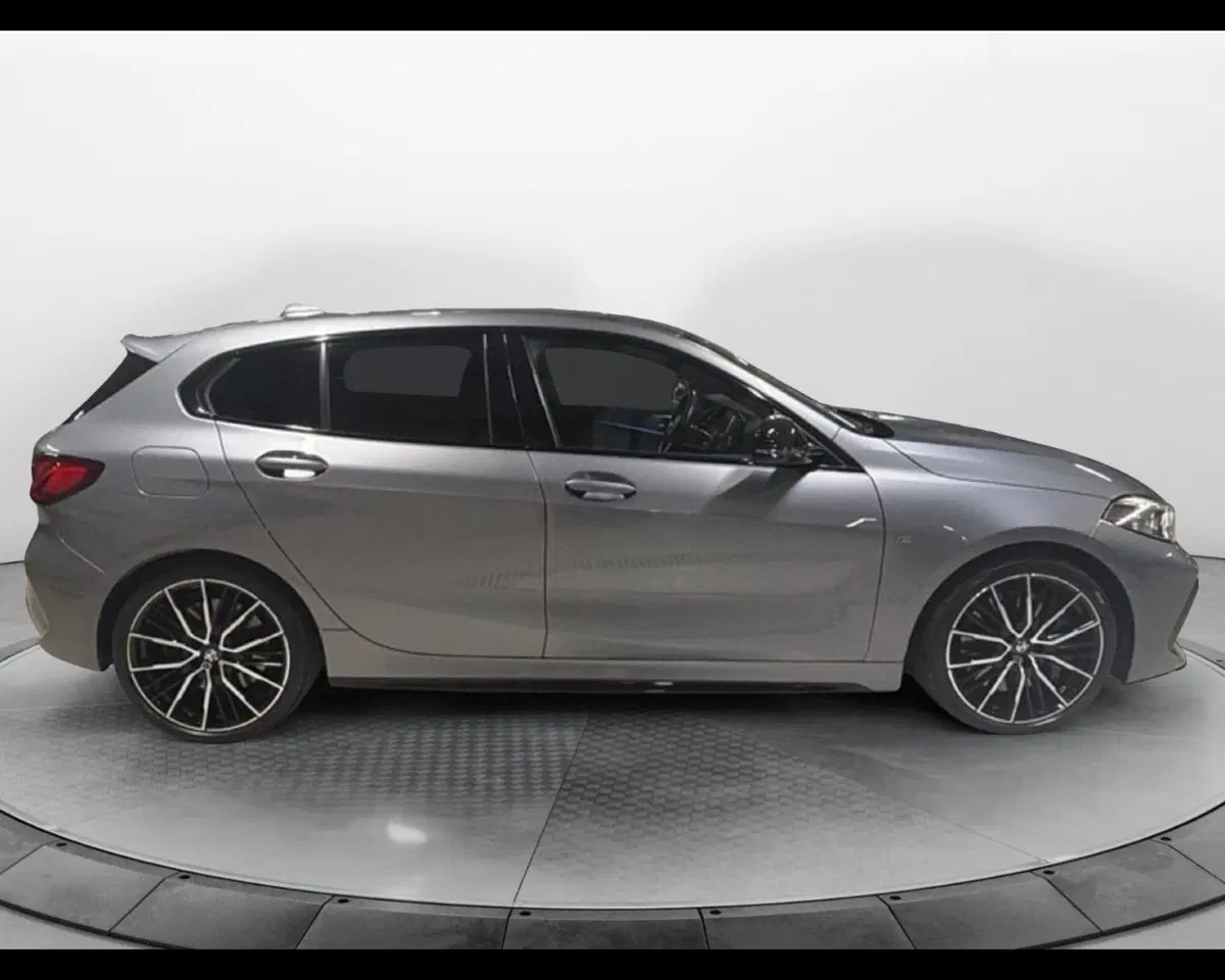 BMW Serie 1 usata a Napoli (5)