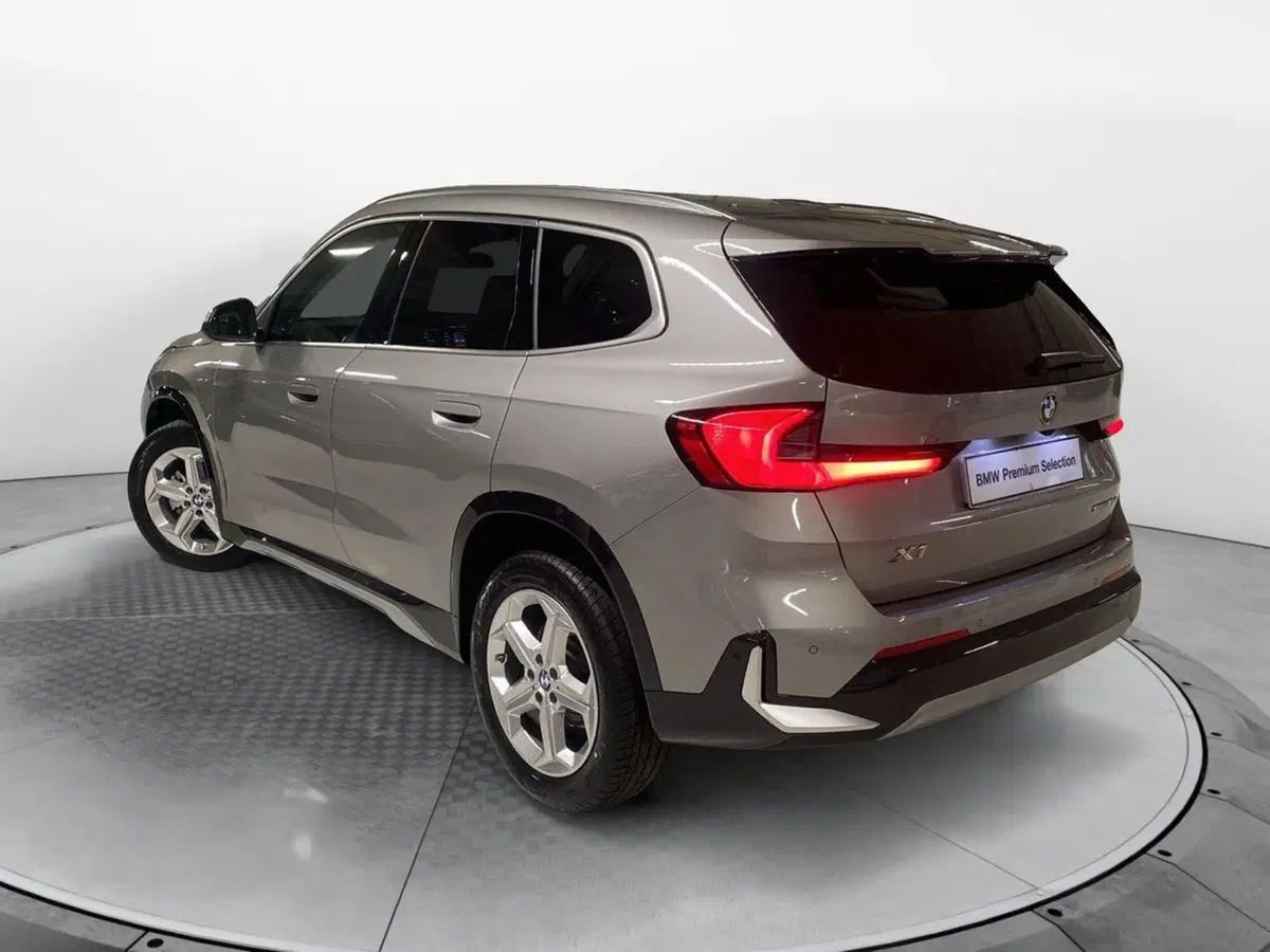 BMW X1 usata a Caserta (4)
