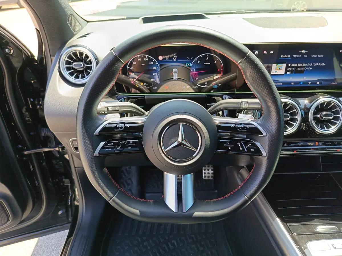 Mercedes-Benz GLA SUV usata a Caserta (3)