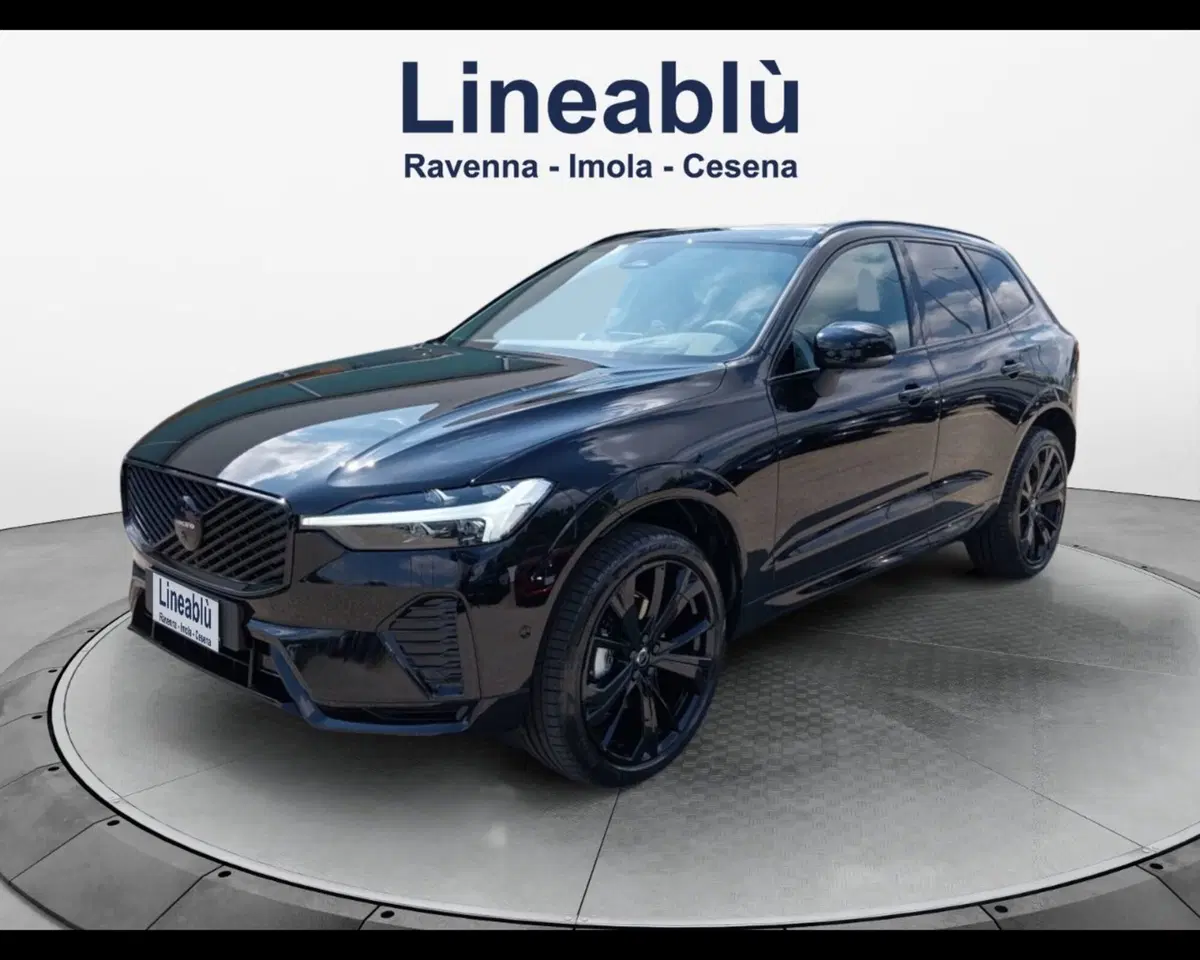 Volvo XC60 nuova a Bologna