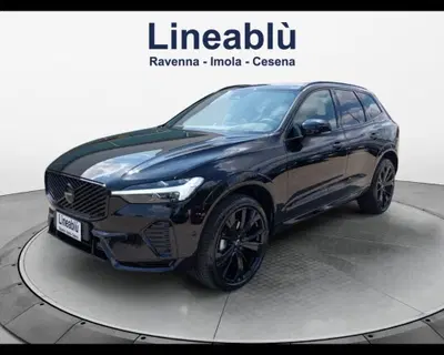 Volvo XC60 2.0 b5 mhev Plus Black Edition awd auto nuova a Imola