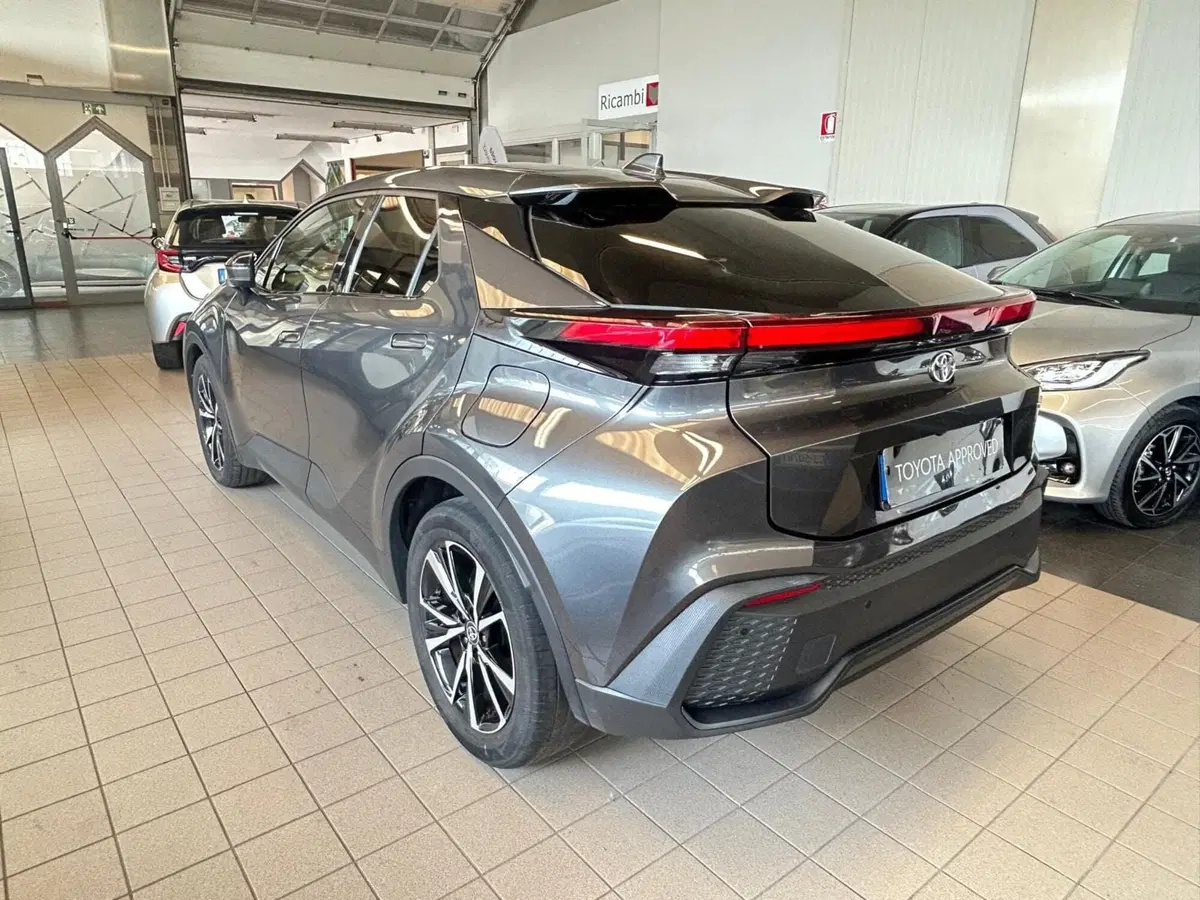 Toyota Toyota C-HR usata a Bergamo (18)