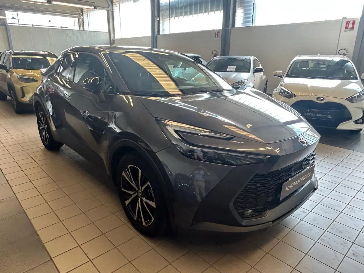 Toyota Toyota C-HR usata a Bergamo (19)