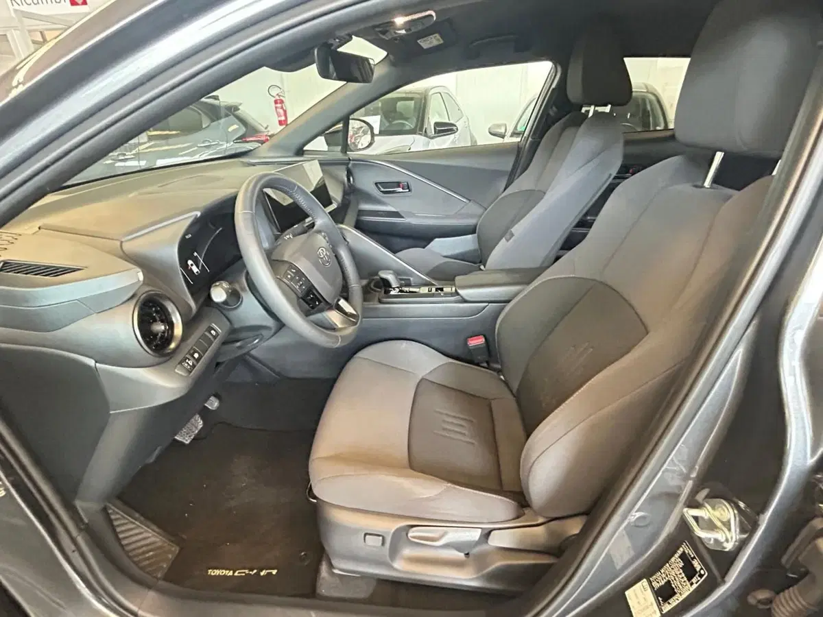 Toyota Toyota C-HR usata a Bergamo (6)