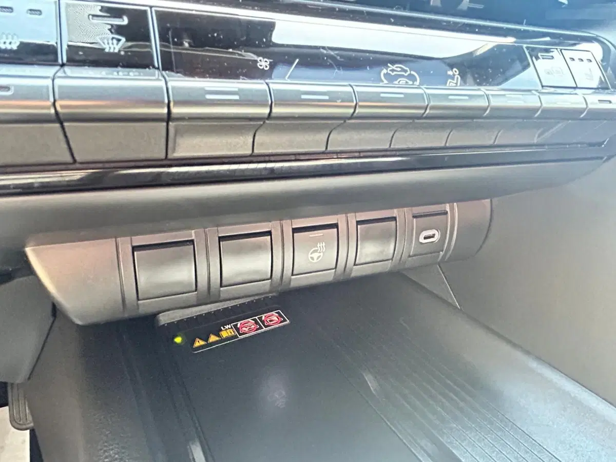 Toyota Toyota C-HR usata a Bergamo (14)