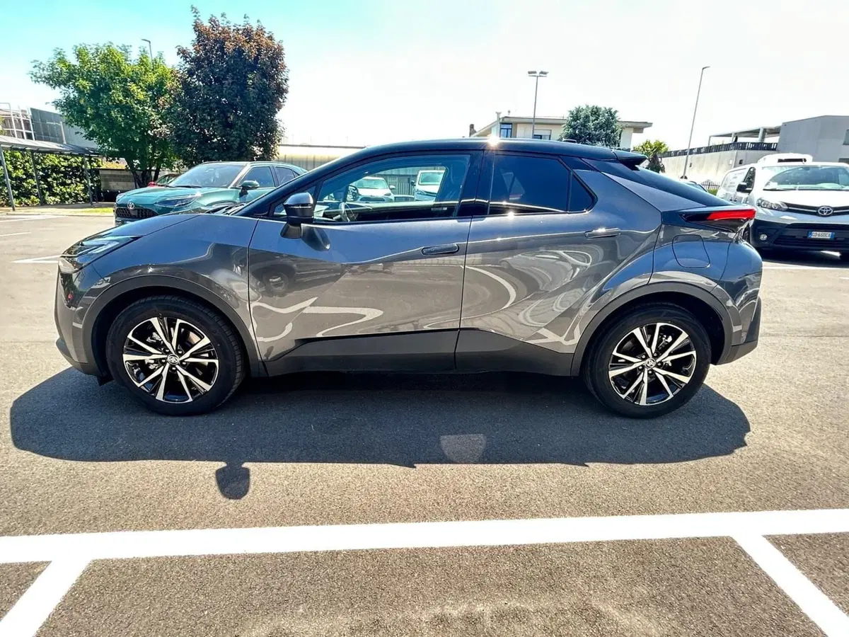 Toyota Toyota C-HR usata a Bergamo (2)